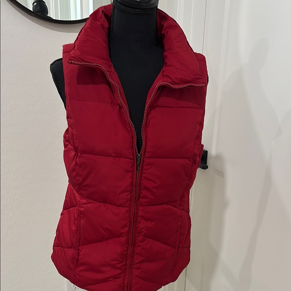 Women's Dark Red Puffer Vest